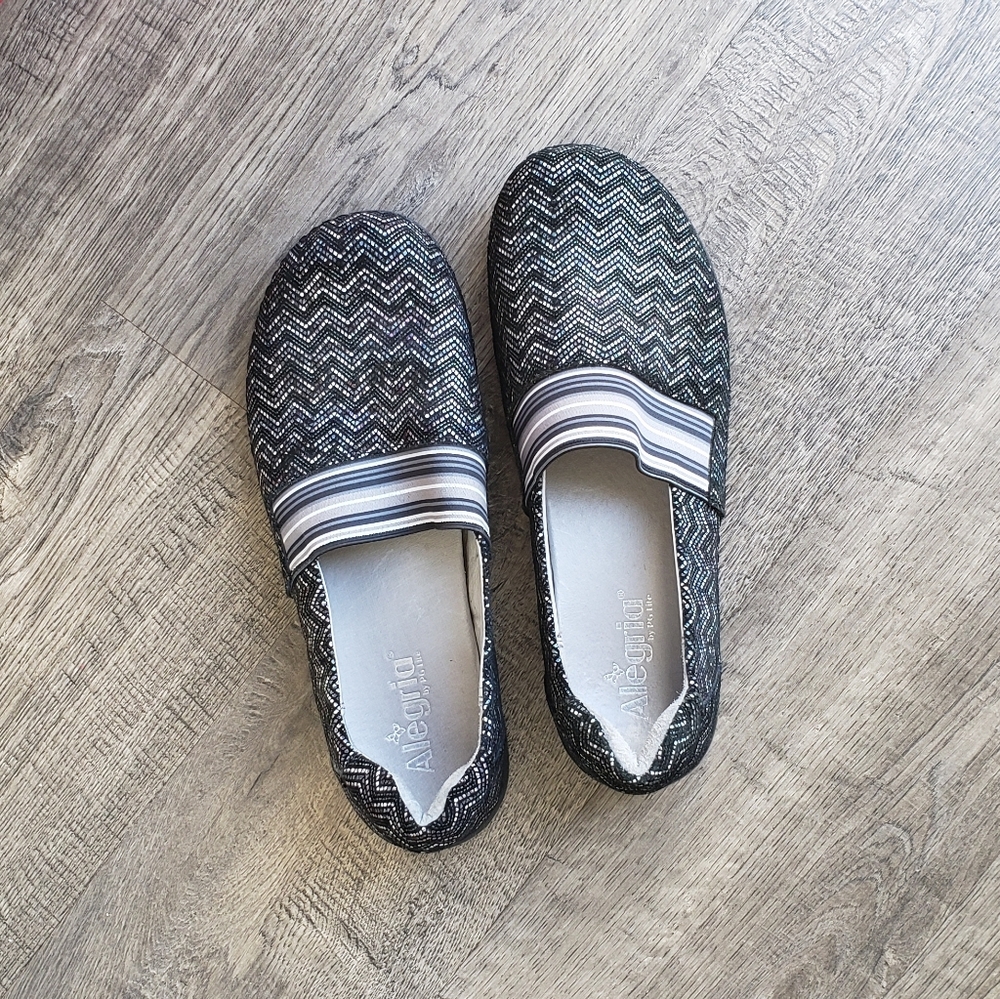 Mary Jane Style Alegria shoes